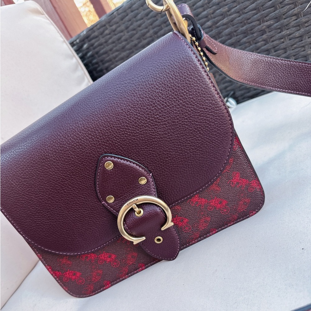 NWT Coach Beat Shoulder Bag With Horse & Carriage Print Brass/Oxblood Cranberry - Picture 9 of 12